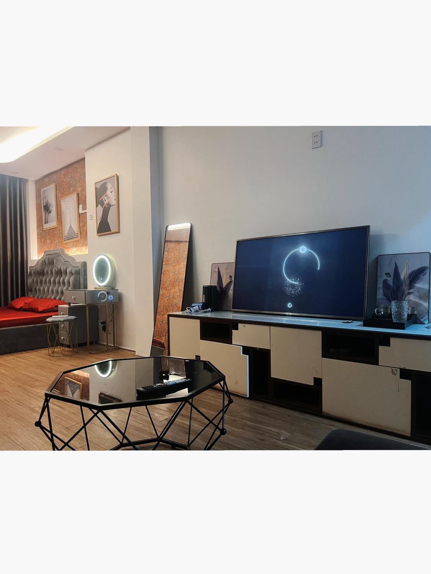 Venus Apartment Kham Thien Hanoi Exteriör bild